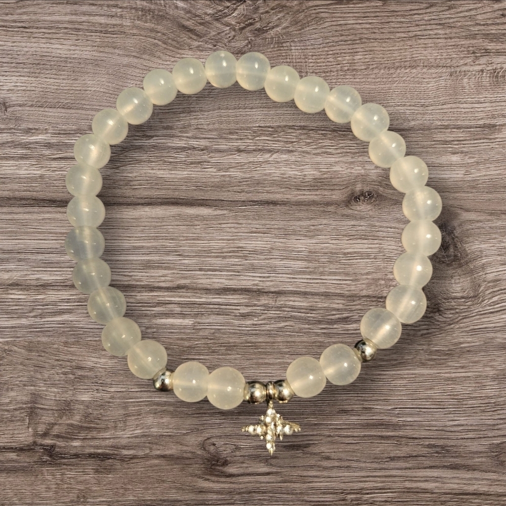 🩷3 for $15: Set of 3 Girls Bracelets, (2 Charm, 1 Clasp) 4mm & 6mm beads, NWOT - Picture 4 of 5